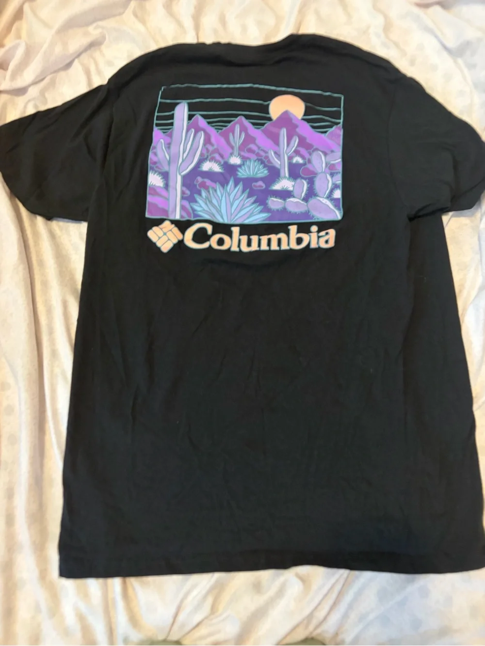 Columbia black and purple mountain saguaro tshirt - Picture 2 of 6